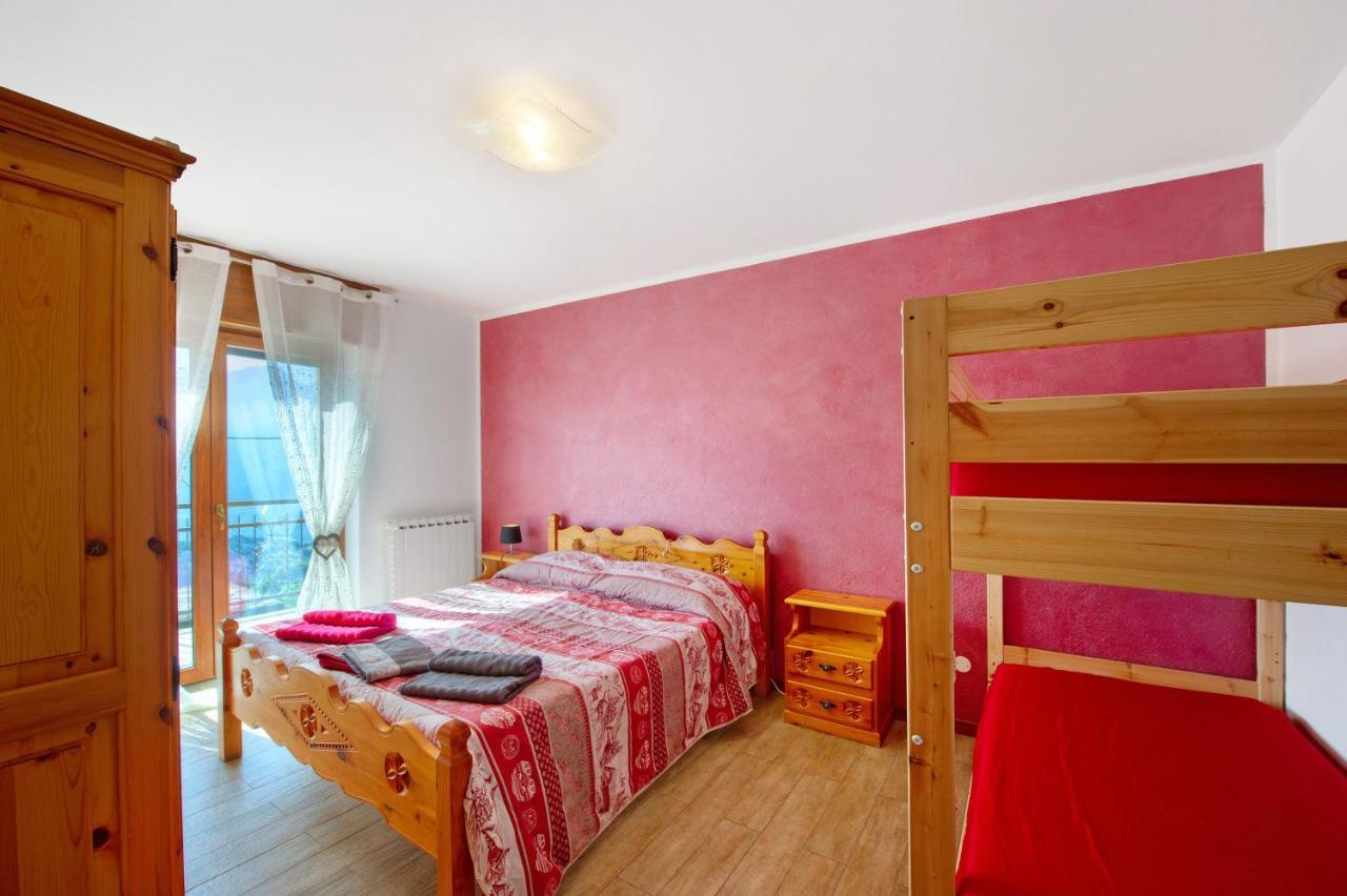Il Piccolo Nido Apartment Аоста Екстериор снимка