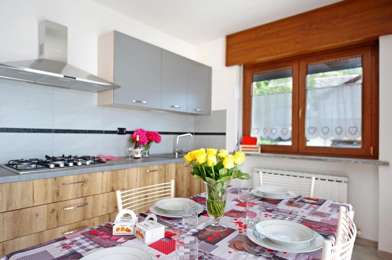 Il Piccolo Nido Apartment Аоста Екстериор снимка